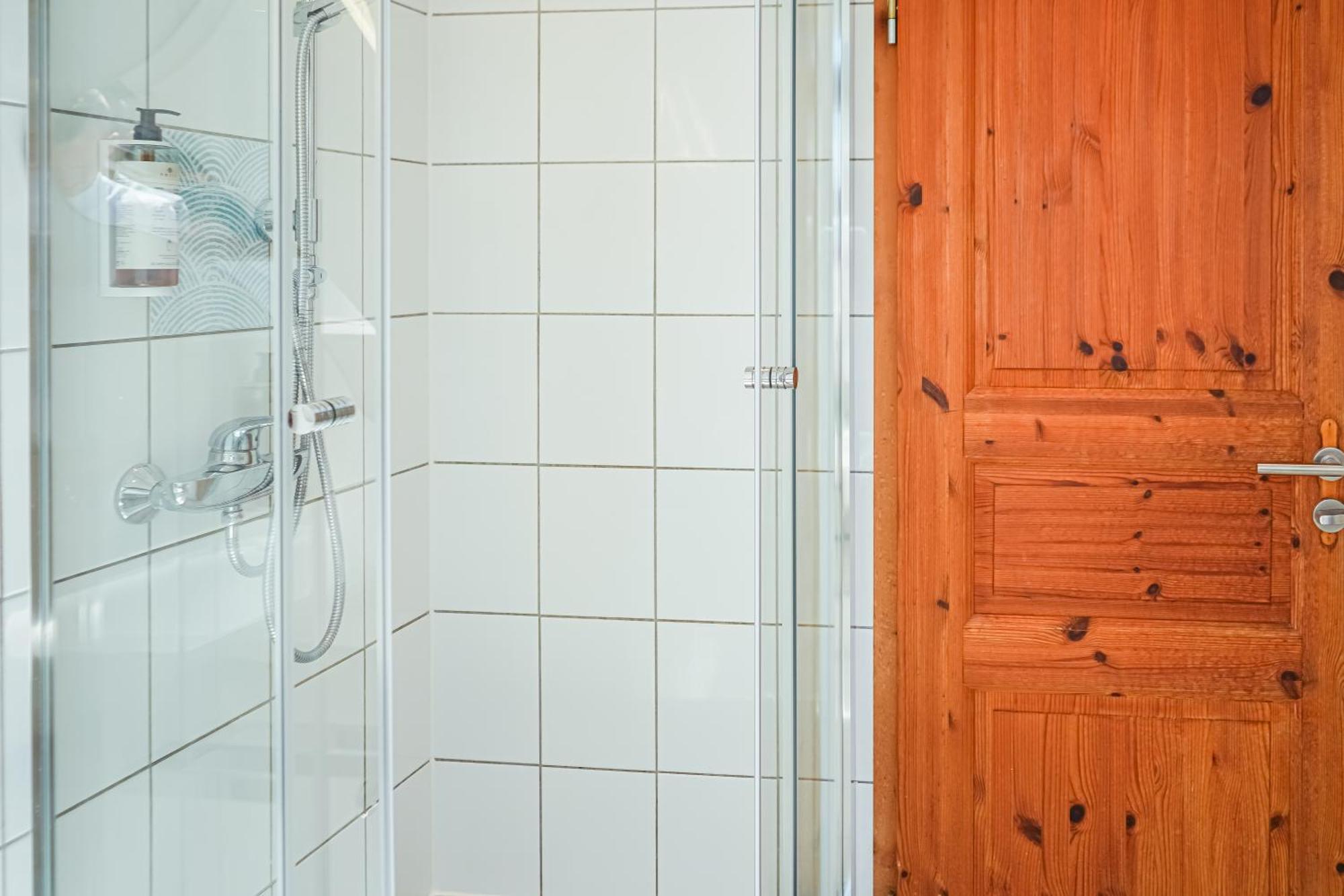 7Seas Boutique Ferienhaus Bostalsee - 2 Apartments Oder Ganzes Haus, Mit Sauna Nohfelden Exterior foto